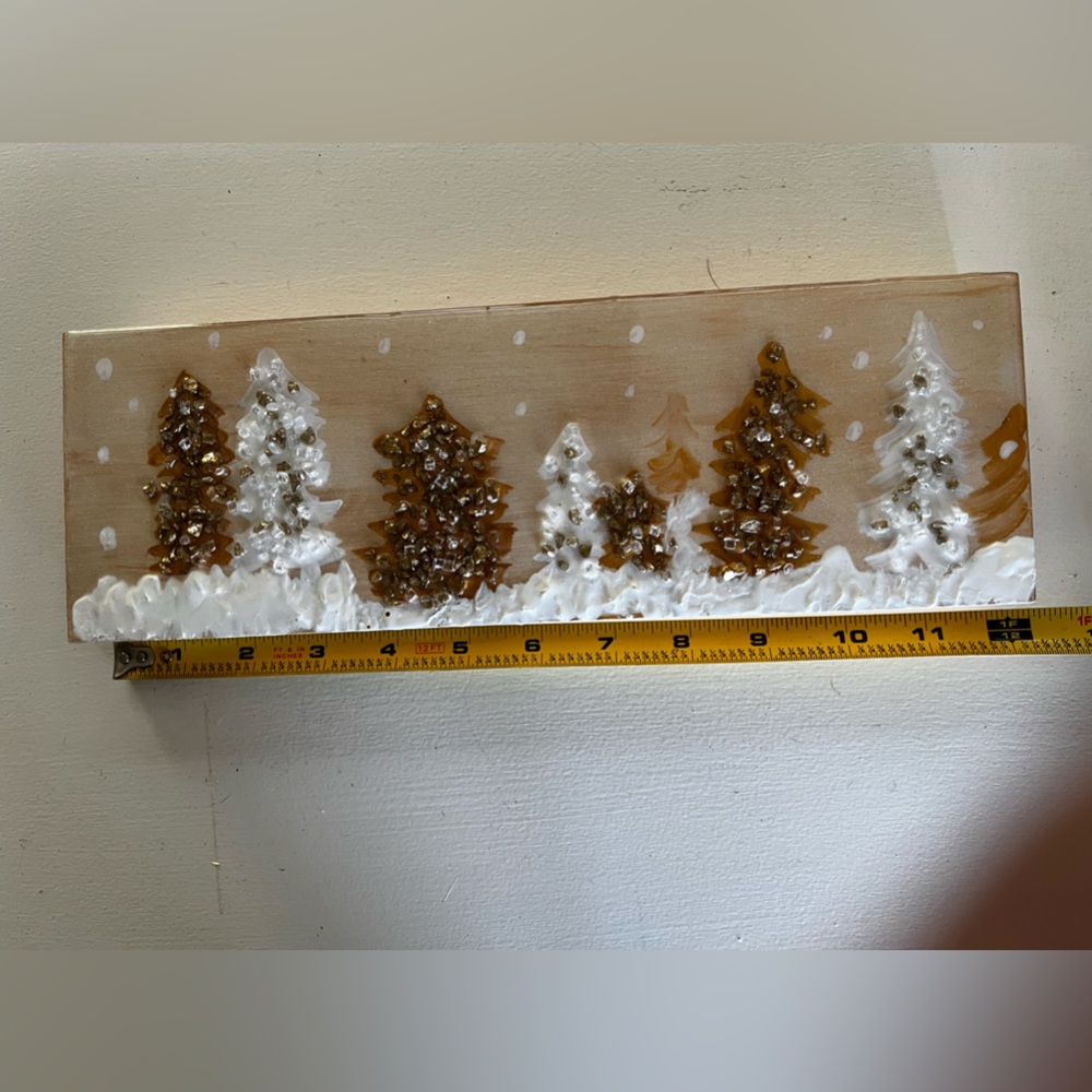 Handcrafted Festive Tree Decor